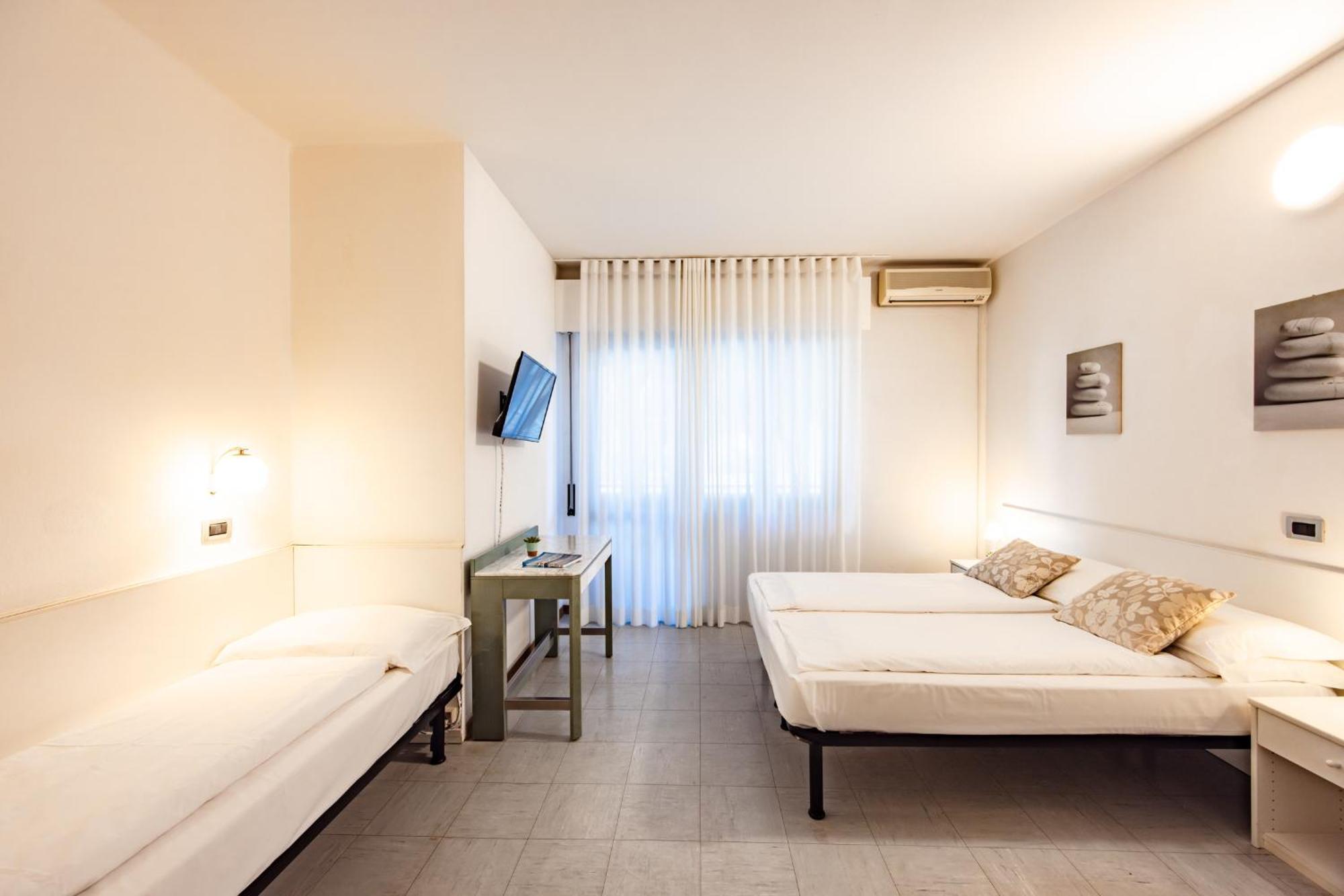 Aparthotel Carinzia Линяно Сабиадоро Екстериор снимка