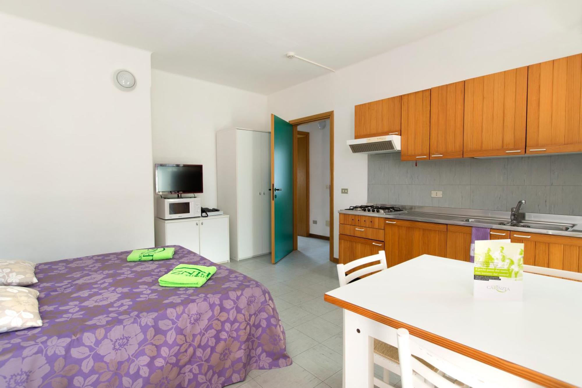 Aparthotel Carinzia Линяно Сабиадоро Екстериор снимка